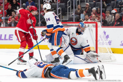 Detroit-Red-Wings-vs-New-York-Islanders-November-20-2025-In-Play-magazine-7