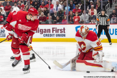 Detroit-Red-WIngs-vs-Calgary-Flames-November-27-2024-In-Play-magazine-45