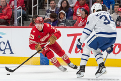 Detroit-Red-Wings-vs-Toronto-Maple-Leafs-October-11-2025-In-Play-magazine-1