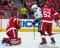 Red Wings vs Canucks Oct 22 2017 (3)