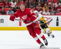 Wings vs Penguins Sept 25 2017 (25)