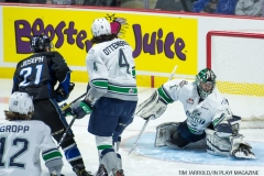 Sea Dogs vs Thunderbirds 03