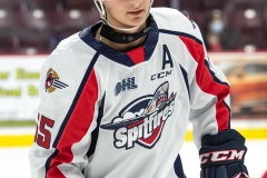 Oshawa-at-Windsor-Spitfires-Oct-3-2021-5