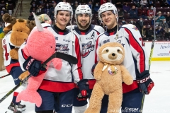 Windsor-Spitfires-Teddy-Bear-Toss-December-11-2021-8