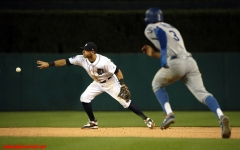 Tigers-vs-Dodgers-Aug-18-2017-10