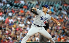 Tigers-vs-Dodgers-Aug-18-2017-14