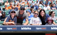 Tigers-vs-Dodgers-Aug-20-2017-15