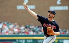 Tigers-vs-Indians-Sept-3-2017-09