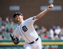 Tigers-vs-Twins-Aug-13-2017-02