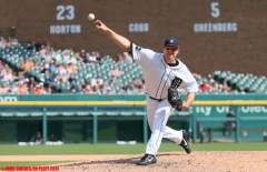 Tigers-vs-Twins-Aug-13-2017-06