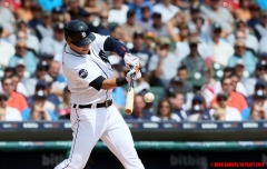 Tigers-vs-Yankees-Aug-24-2017-03