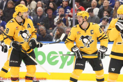 Toronto-Maple-Leafs-vs-Pittsburgh-Penguins-December-23-2025-In-Play-magazine-45
