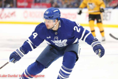 Toronto-Maple-Leafs-vs-Pittsburgh-Penguins-December-23-2025-In-Play-magazine-7