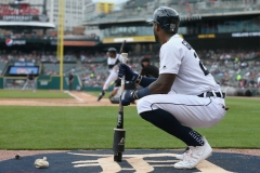 Chicago-White-Sox-vs-Detroit-Tigers-August-7-2019-10