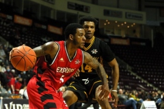 London-Lightning-at-Windsor-Express-Feb-26-2022-15