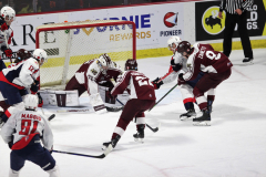 Peterbourgh-Petes-at-Windsor-Spitfires-November-10-2022-17