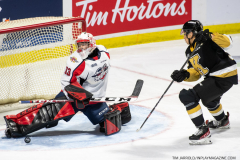 Kingston-Frontenacs-at-Windsor-Spitfires-November-6-2022-25