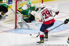 London-Knights-at-Windsor-Spitfires-Oct-11-2021-4