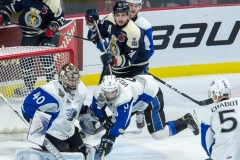 #37 Graham Knott #21 Logan Brown