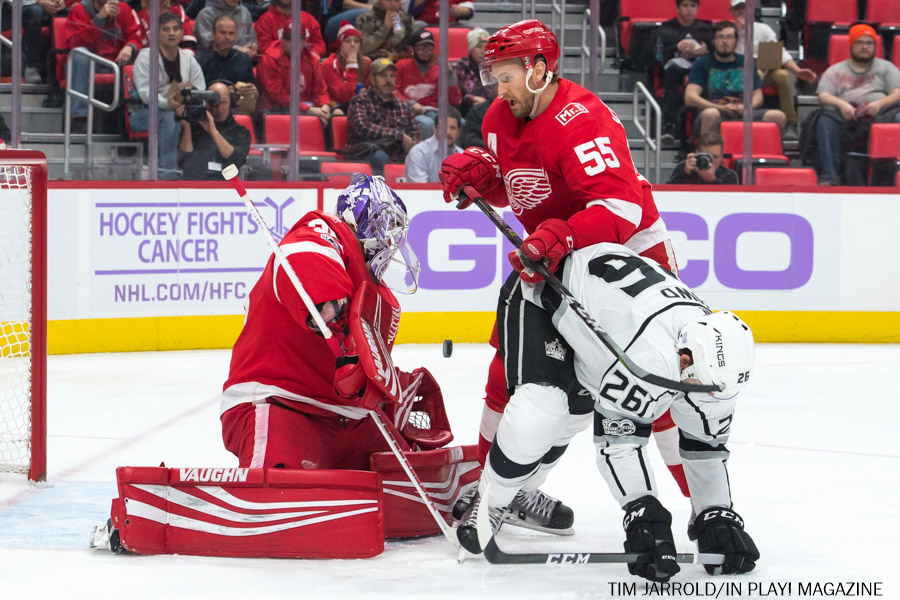Detroit Red Wings vs Kings Game Photos In Play! magazine