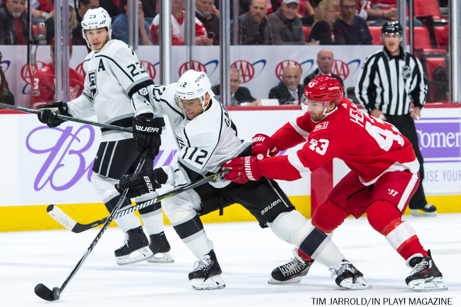 Detroit Red Wings vs Kings Game Photos In Play! magazine
