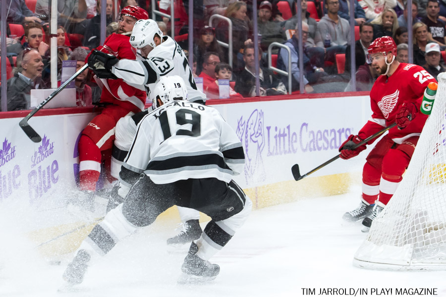 Detroit Red Wings vs Kings Game Photos In Play! magazine