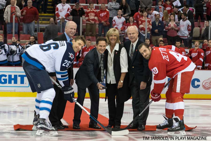 Red Wings vs Jets Nov 4 - PIX, Gordie Howe Night