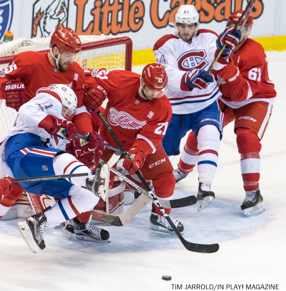 Detroit Red Wings vs Montreal Canadiens PIX In Play! magazine