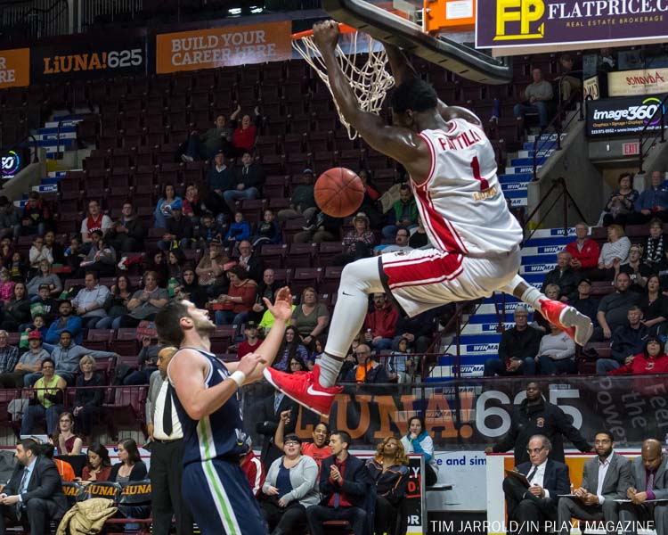 Windsor Express vs Niagara River Lions PIX