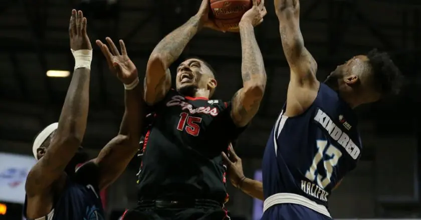 Windsor Express vs Halifax Hurricanes