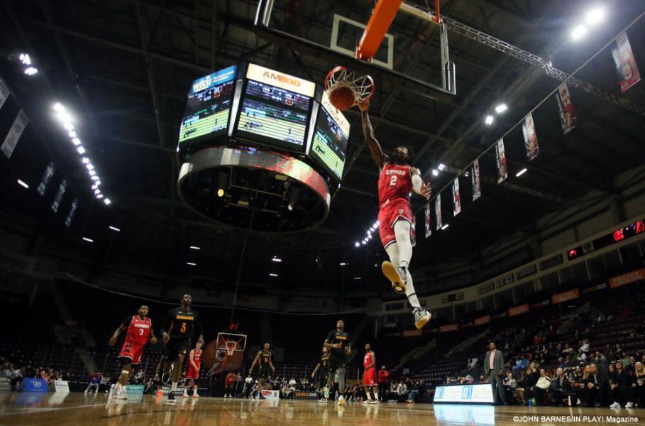 Windsor Express April 6 2022. Photo: John Barnes - In Play! magazine