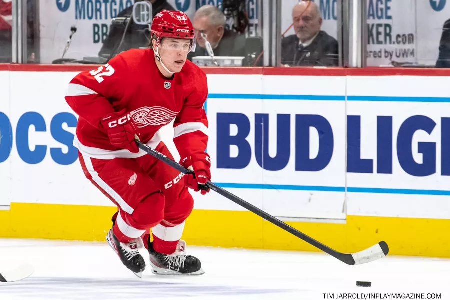 JONATAN BERGGREN RED WINGS ROOKIE OF THE YEAR