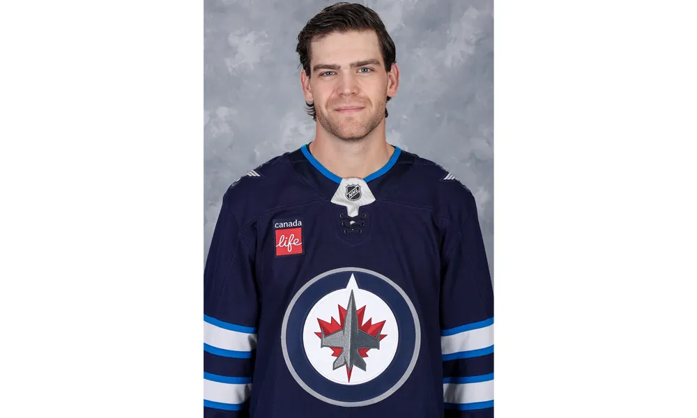 Adam Lowry - Winnipeg Jets