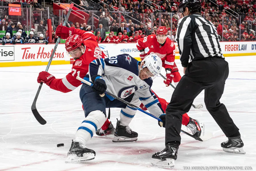 Detroit Red Wings vs Winnipeg Jets December 31 2025 - In Play! magazine