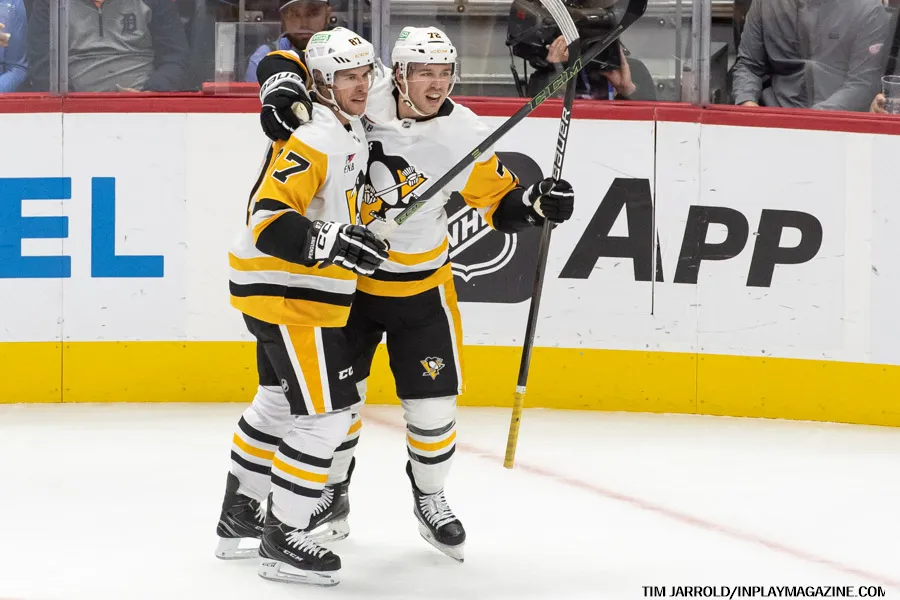 SIDNEY CROSBY - Pittsburgh Penguins - In Play! magazine