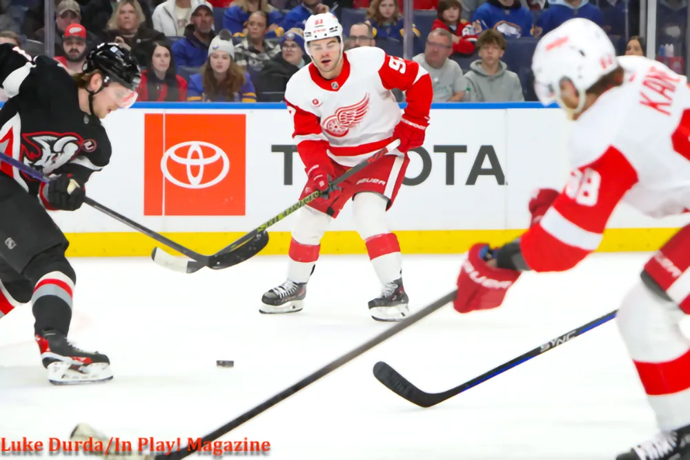 Alex DeBrincat Detroit Red Wings - In Play! magazine